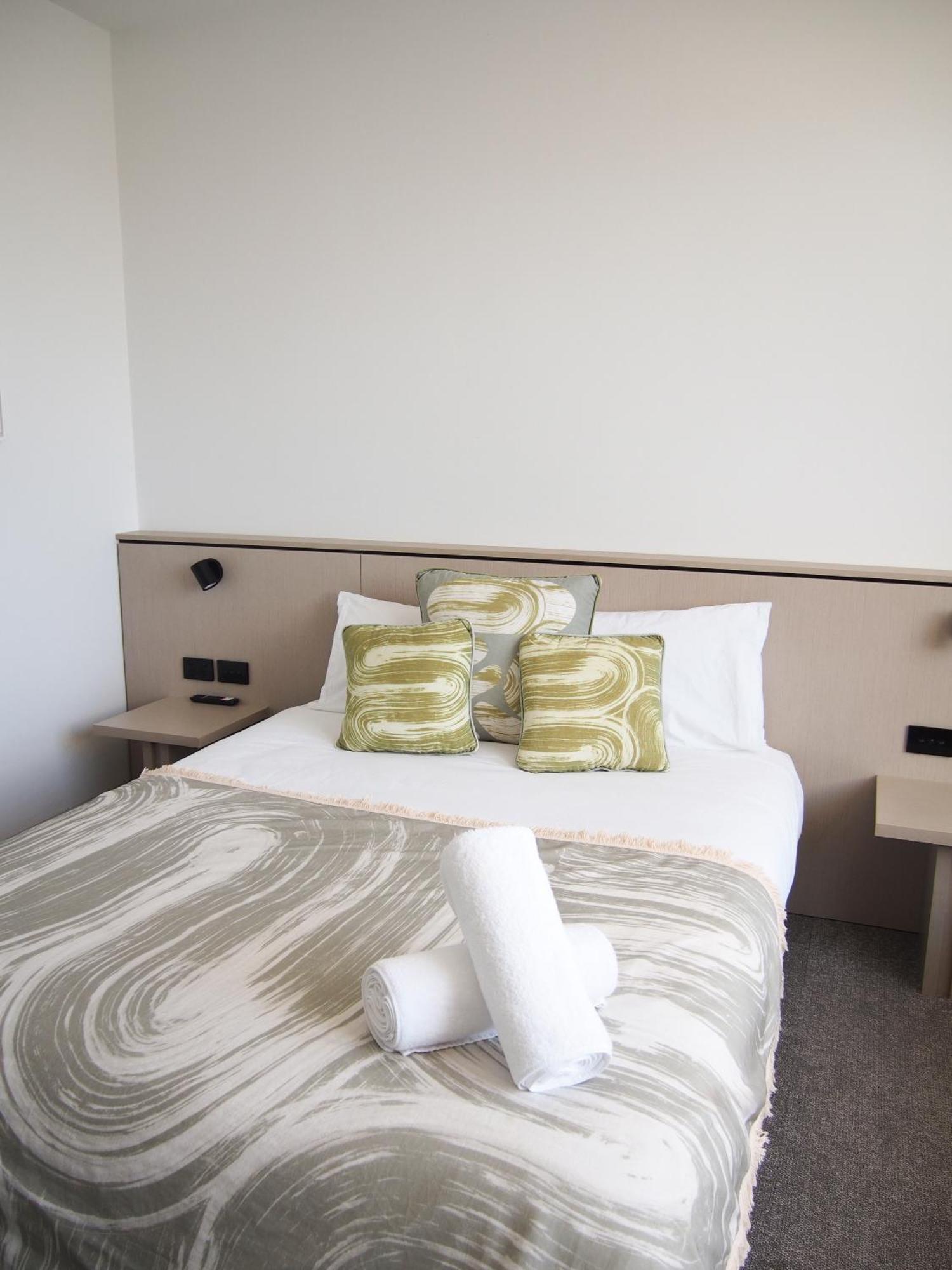 Barrys Beach Road Hotel Sydney Kültér fotó